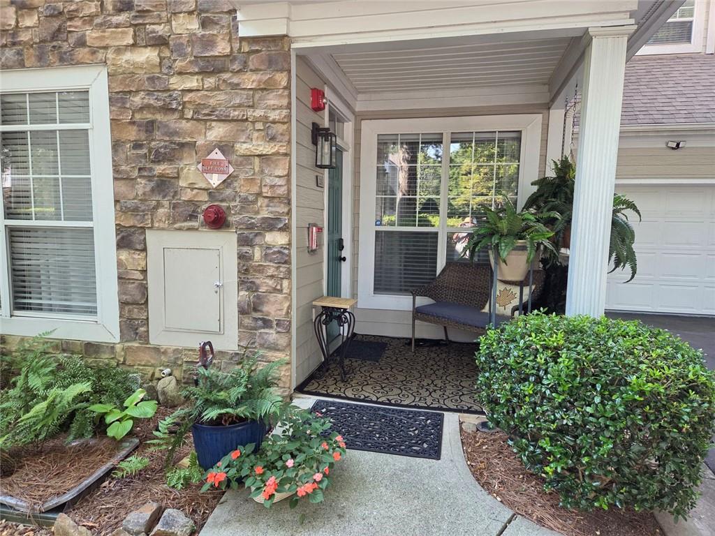 211 Edinburgh Court Property Photo 1