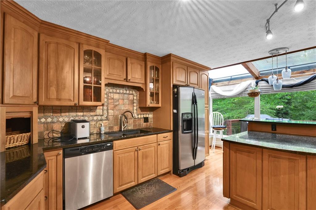 1781 Blackwillow Drive Ne Property Photo 14