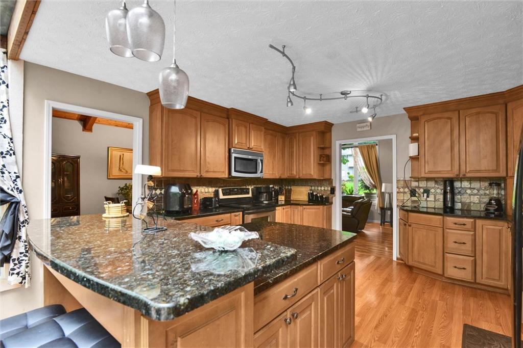 1781 Blackwillow Drive Ne Property Photo 15