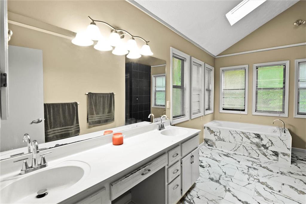 1781 Blackwillow Drive Ne Property Photo 36