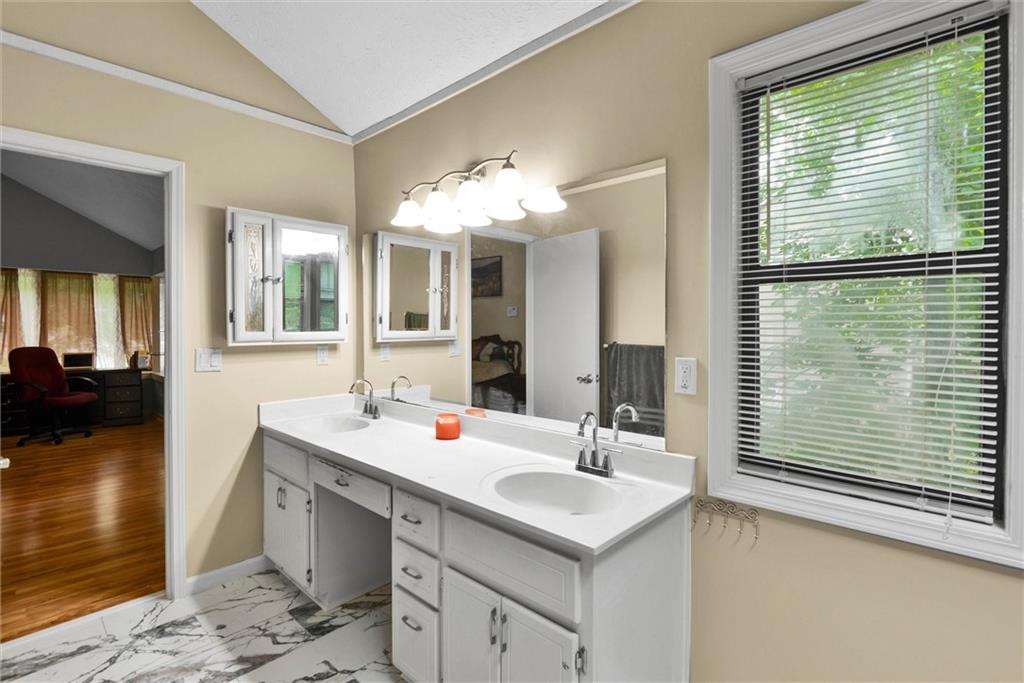 1781 Blackwillow Drive Ne Property Photo 37