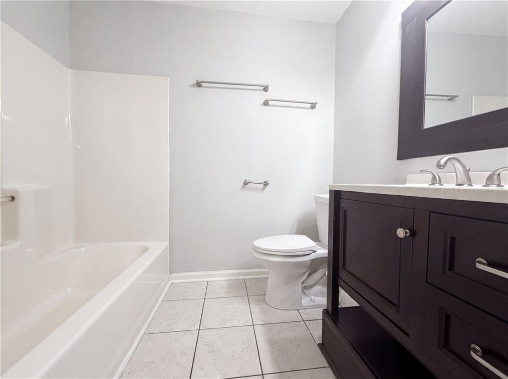 2 Ember Way Property Photo 11