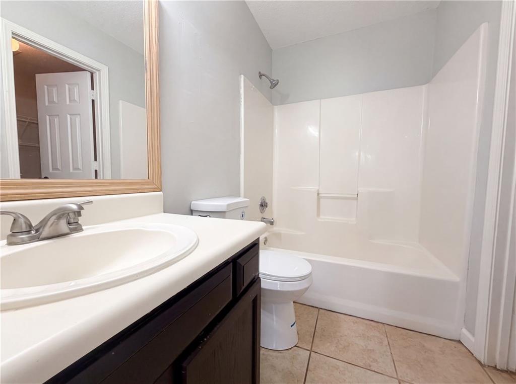 2 Ember Way Property Photo 15
