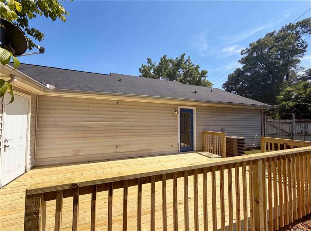 2 Ember Way Property Photo 17