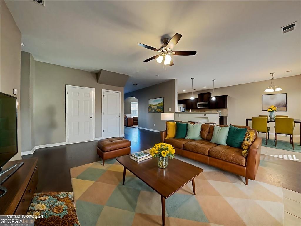 337 Cliffhaven Circle Property Photo 4