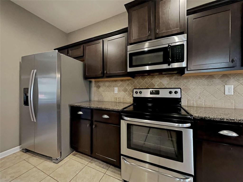 337 Cliffhaven Circle Property Photo 9