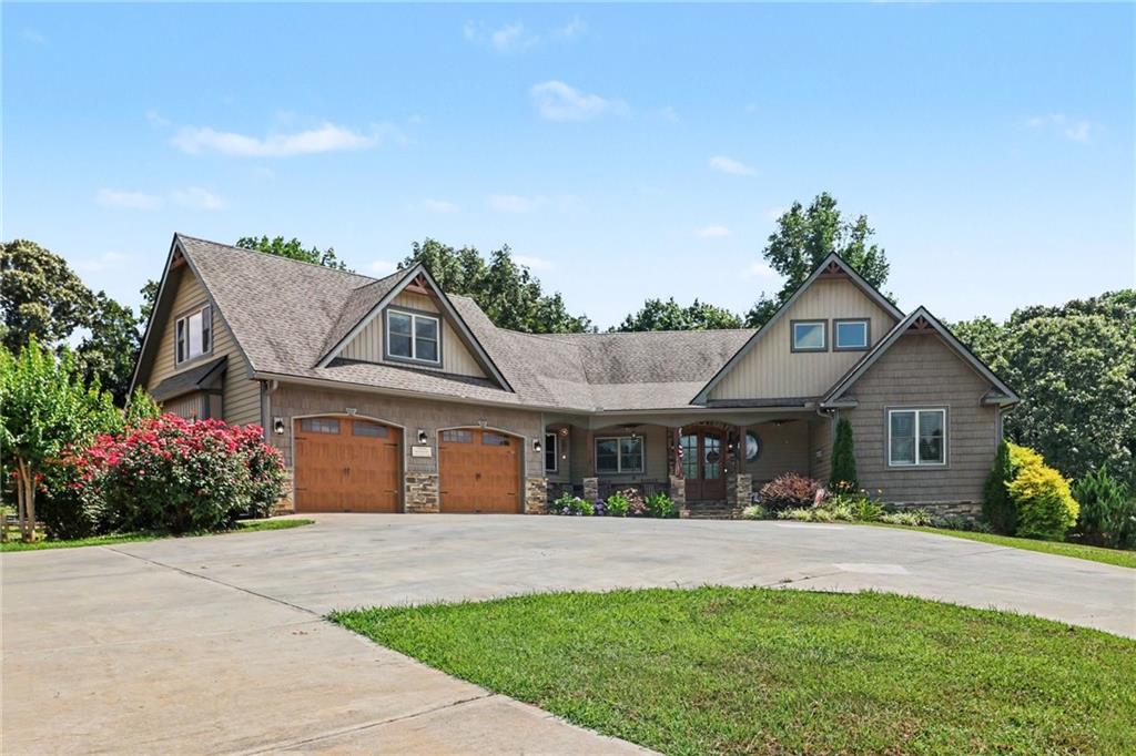 1050 Ricky West Road Property Photo 1