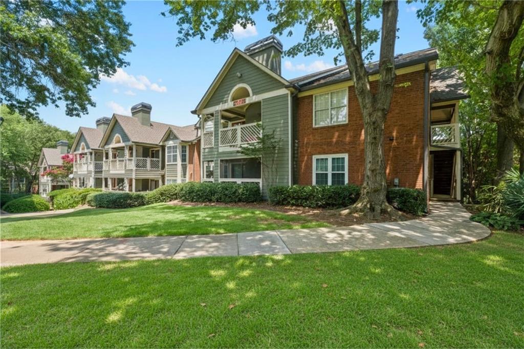 694 Mcgill Place NE Property Photo 1