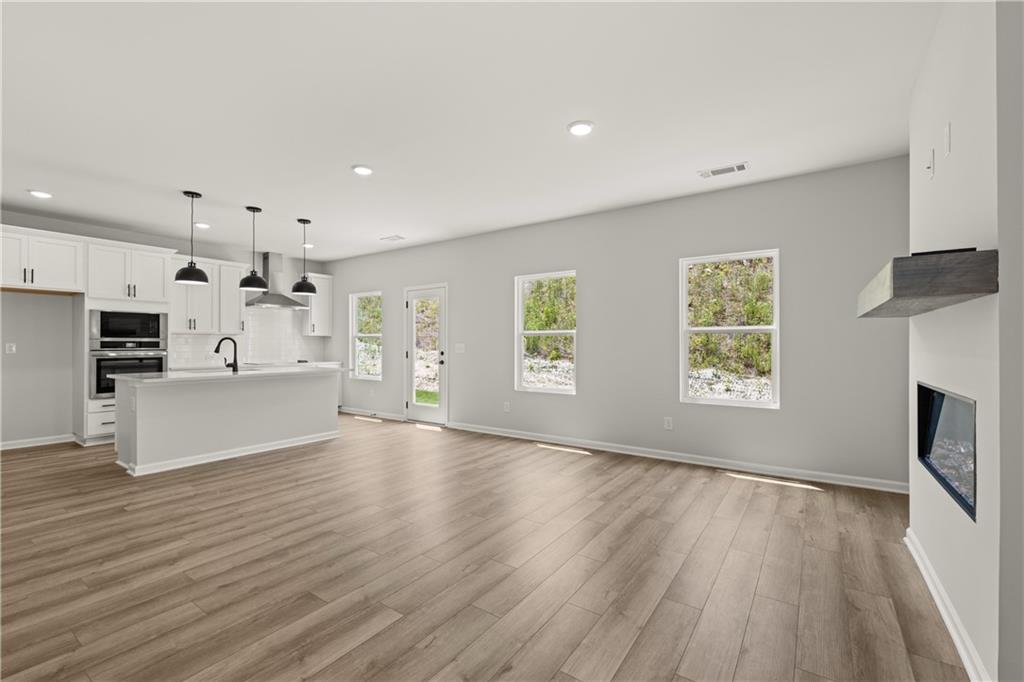 240 Black Walnut Way Property Photo 6