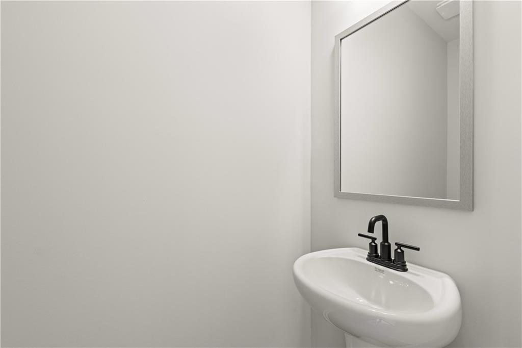 240 Black Walnut Way Property Photo 13