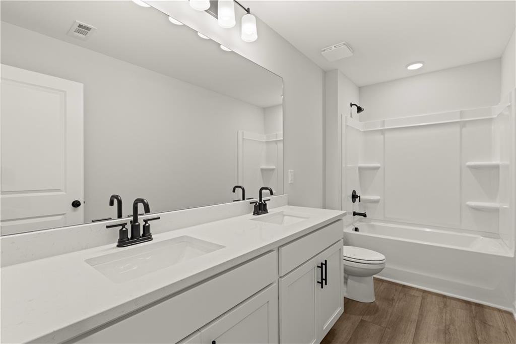 240 Black Walnut Way Property Photo 22