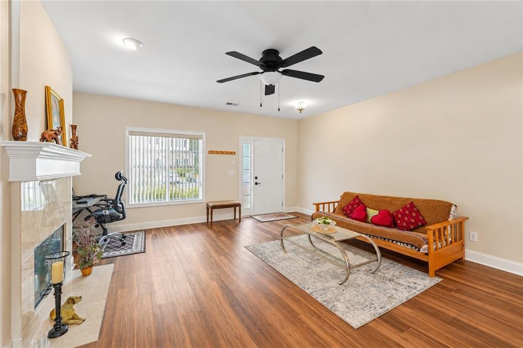 4017 Steeplechase Property Photo 4