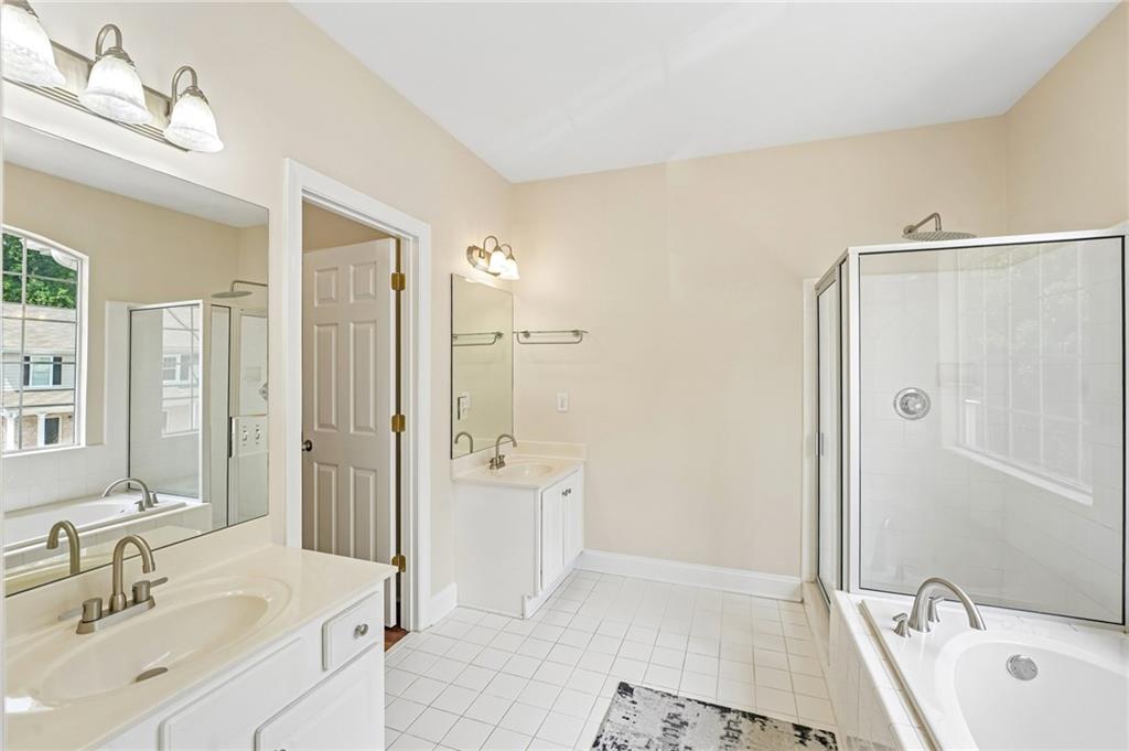 4017 Steeplechase Property Photo 10