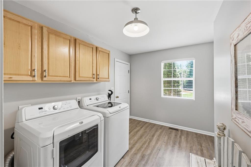 3150 Edgewater Drive Property Photo 19