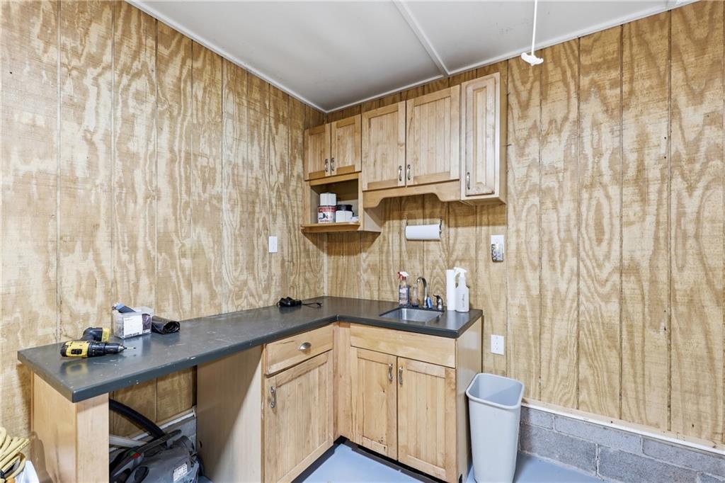 3150 Edgewater Drive Property Photo 46