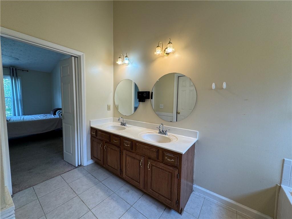 2979 Abbotts Oak Way Property Photo 19