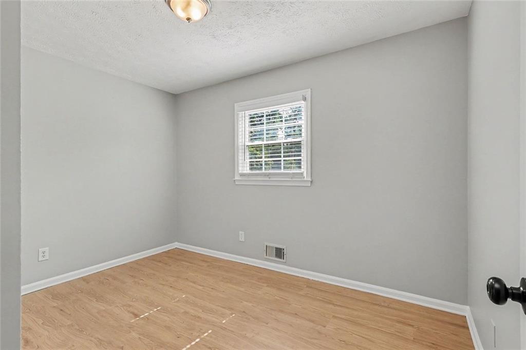 2538 Burton Circle Property Photo 15