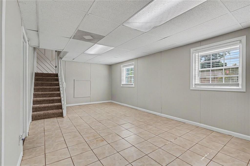 2538 Burton Circle Property Photo 24