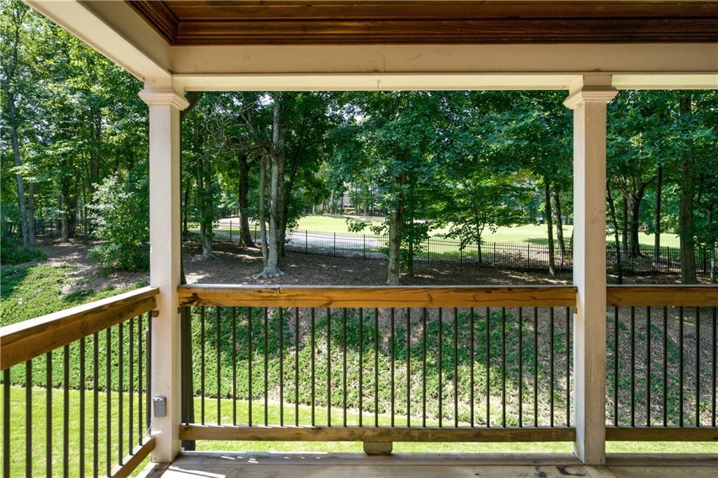 2115 Tee Drive Property Photo 19