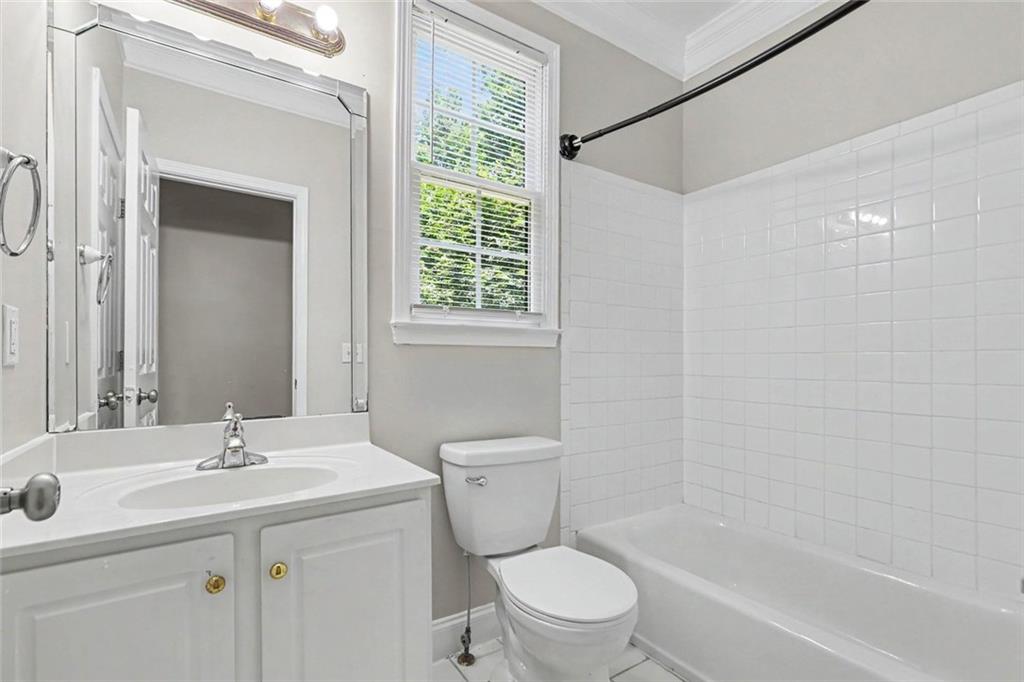 5014 Lake Hollow Property Photo 18