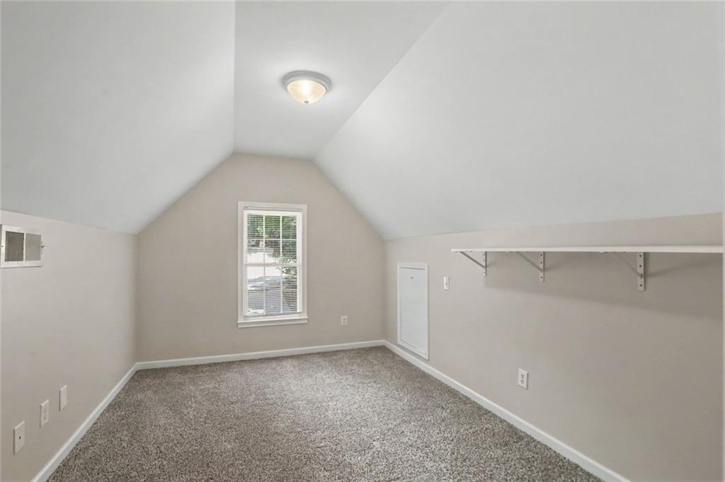5014 Lake Hollow Property Photo 19