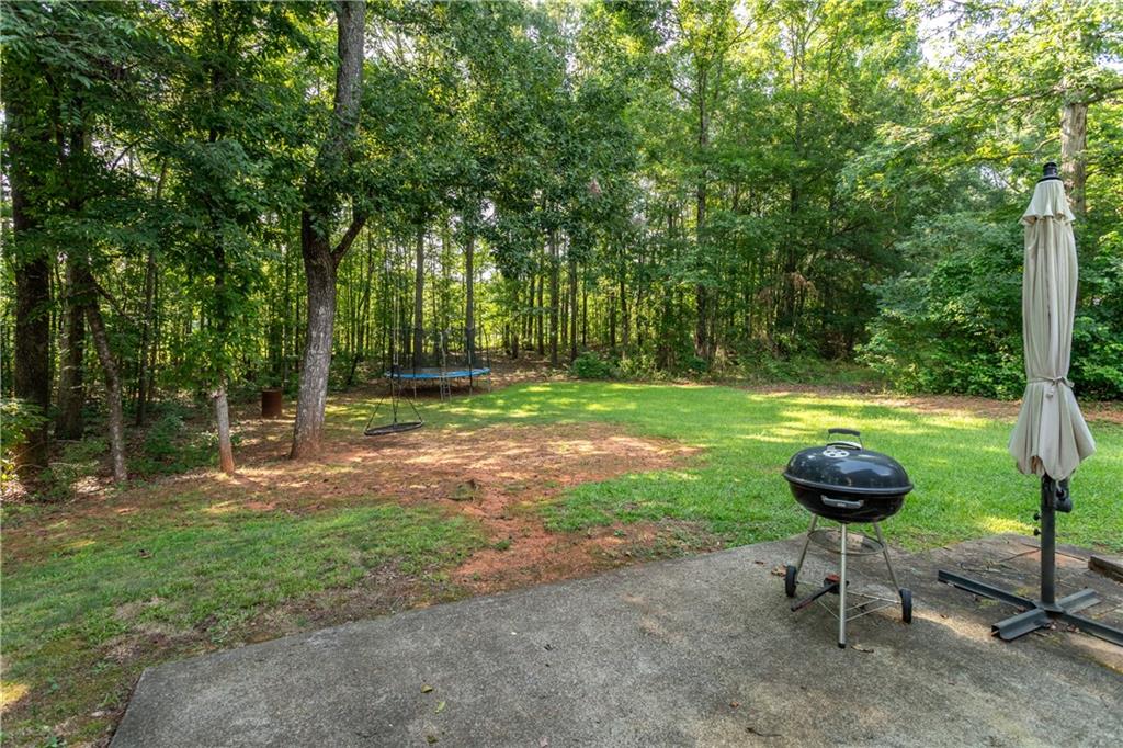 1537 Cardinal Lane Property Photo 7