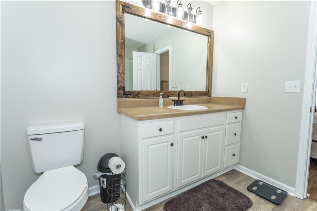 1537 Cardinal Lane Property Photo 22