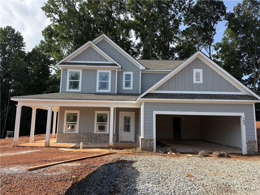 105 Fairwinds Drive Property Photo 1