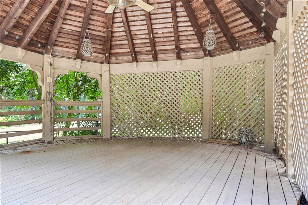 3135 Spalding Drive Property Photo 32