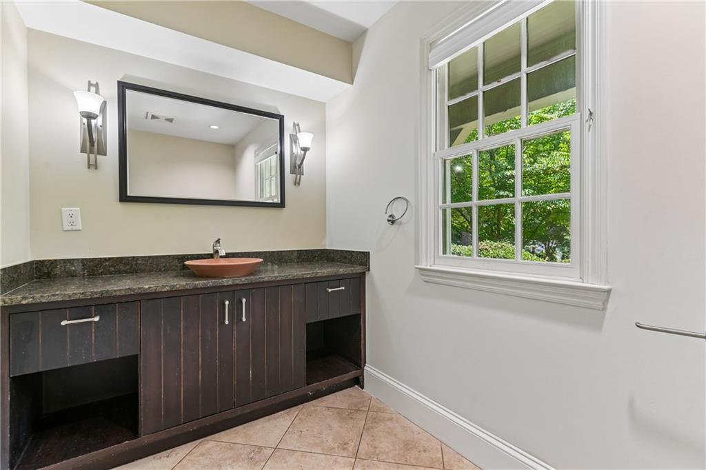 3135 Spalding Drive Property Photo 43