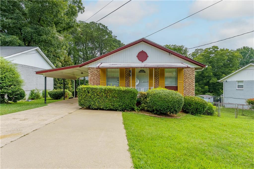 1979 Thomasville Drive Se Property Photo 1