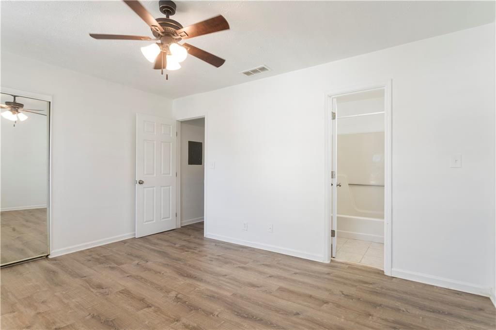 1585 Springleaf Point Se Property Photo 15