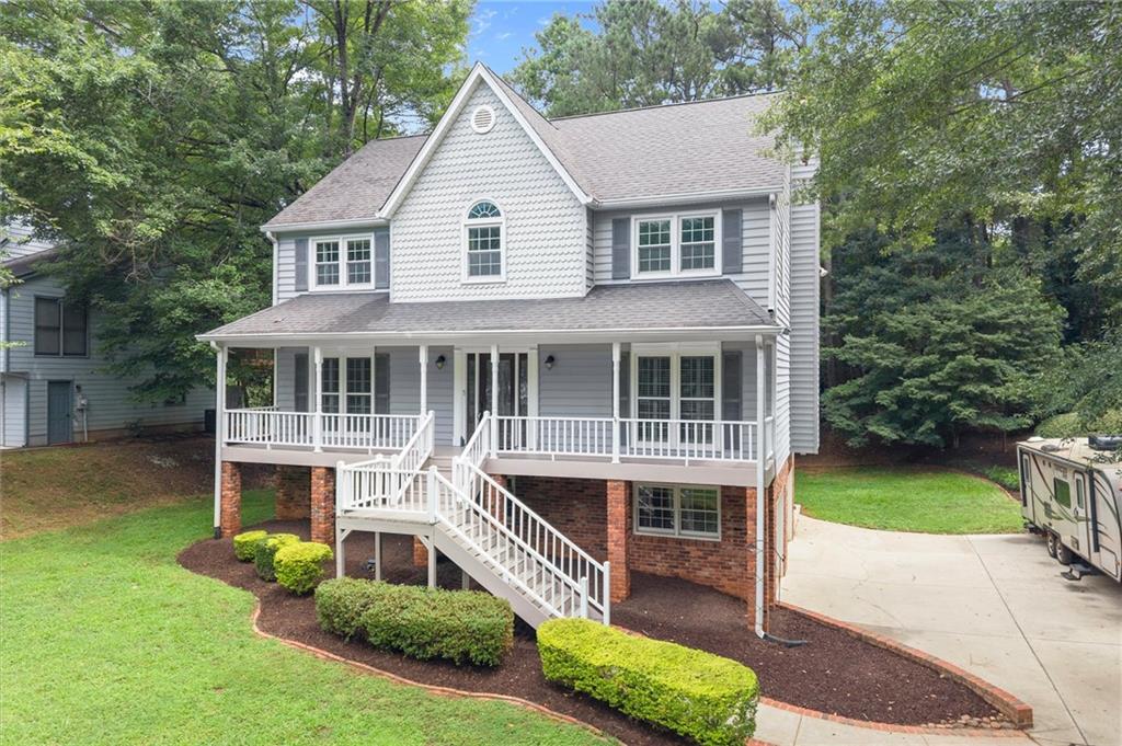 2185 Wenlok Trail Ne Property Photo 1