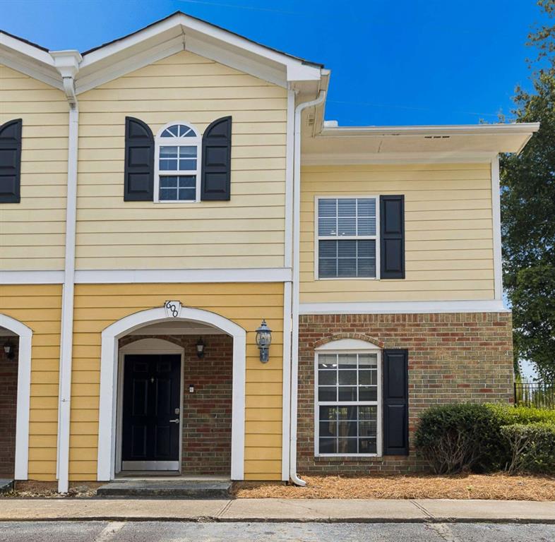 600 Summer Place Property Photo 1
