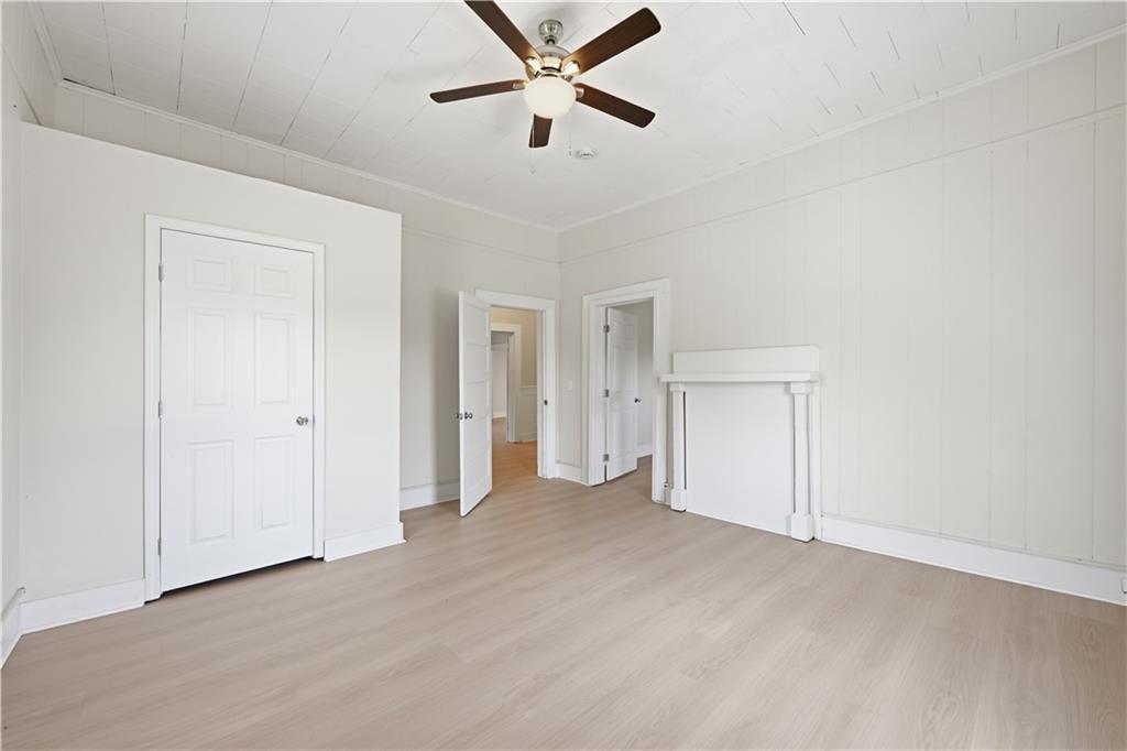 409 Colquitt Street Property Photo 13