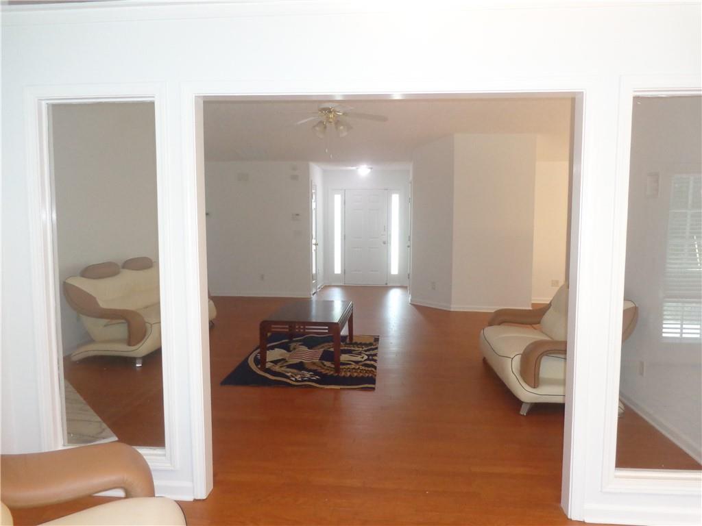 357 Kingsberry Lane Property Photo 5