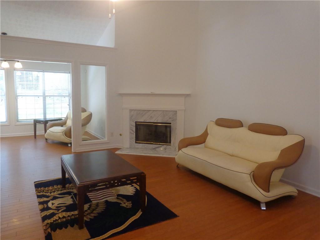 357 Kingsberry Lane Property Photo 7