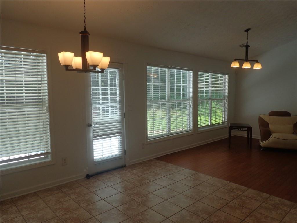 357 Kingsberry Lane Property Photo 9