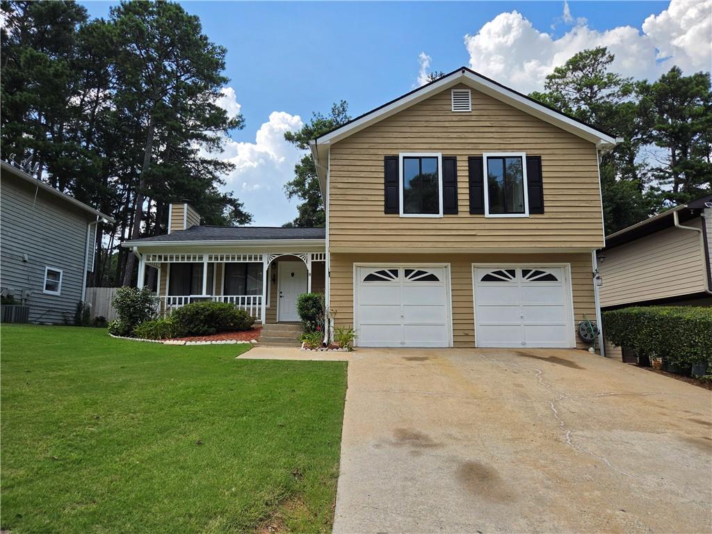 5182 Station Circle Property Photo 1
