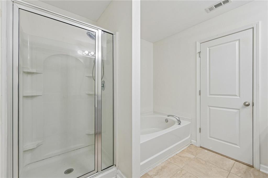2297 Clapton Court Property Photo 14