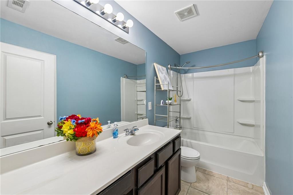 2297 Clapton Court Property Photo 21