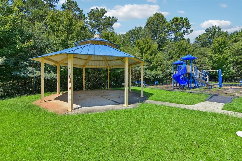 2297 Clapton Court Property Photo 23