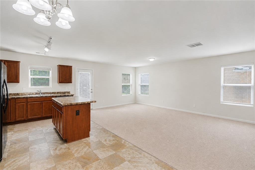 22 Lila Way Property Photo 4