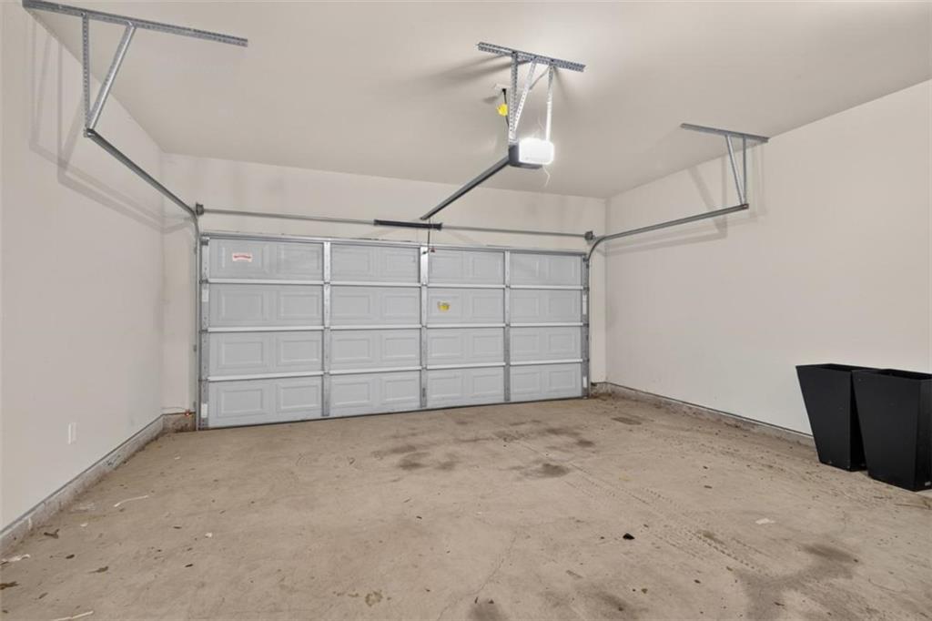 2111 Westside Drive Property Photo 28
