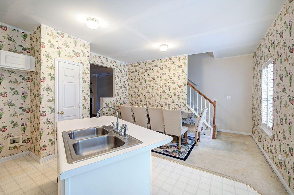 4144 Spring Cove Drive Property Photo 11
