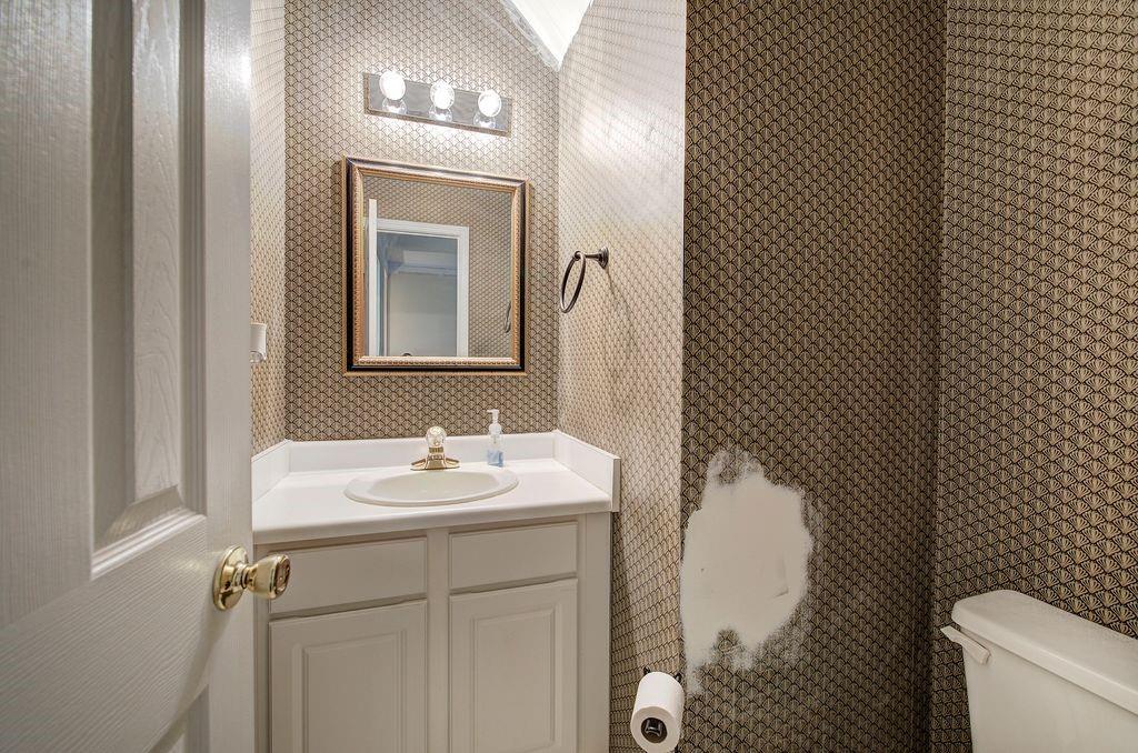 4144 Spring Cove Drive Property Photo 15