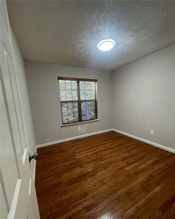 3015 Cascade Manor Drive Property Photo 7