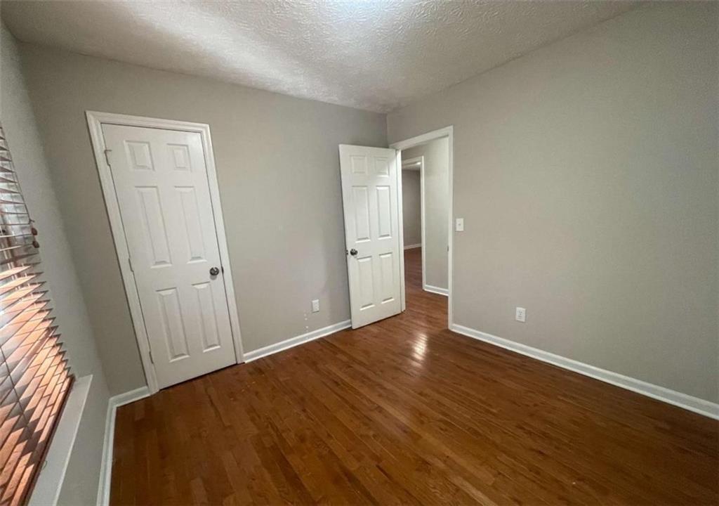 3015 Cascade Manor Drive Property Photo 9