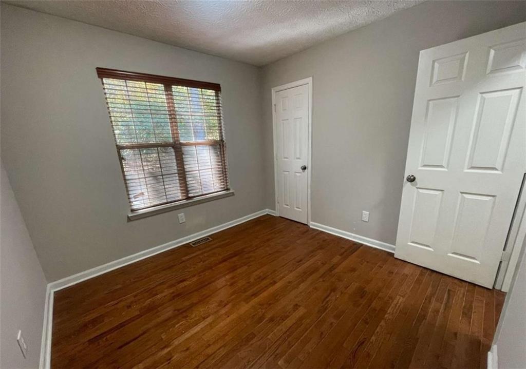 3015 Cascade Manor Drive Property Photo 10