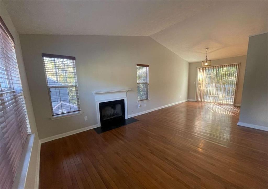 3015 Cascade Manor Drive Property Photo 11